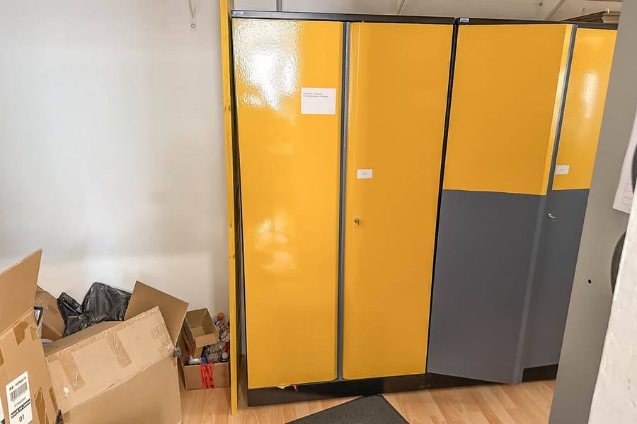 Metall Lagerschrank Kupper